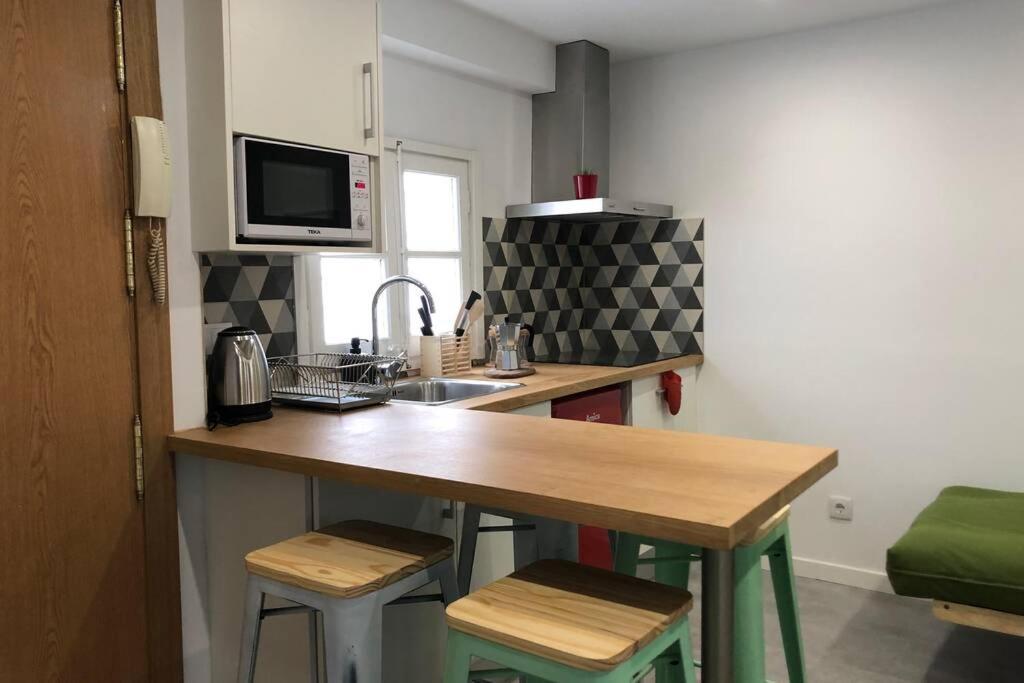 M3 Terrace. Cool Apartment 15 Min Center By Metro Esplugues de Llobregat Exterior photo